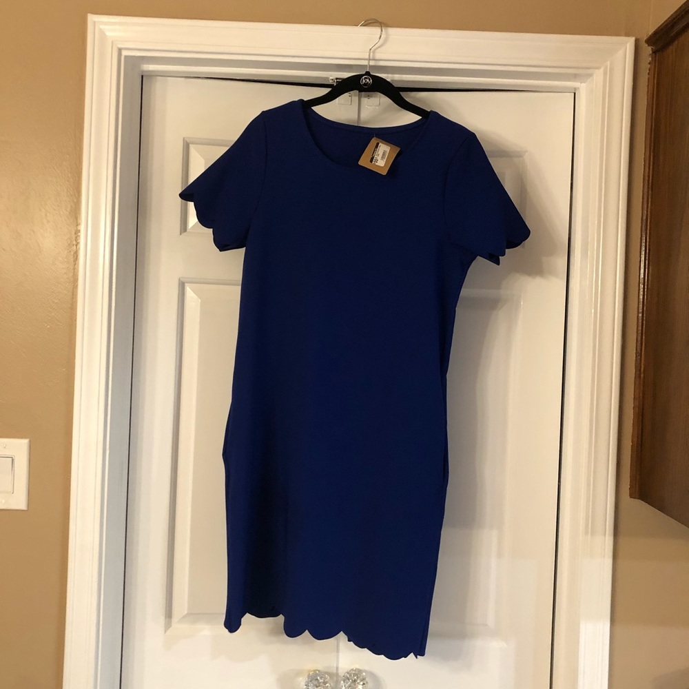 NWT Pretenses Royal Blue Scalloped Dress size small never worn before NEW